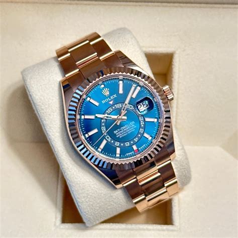 rolex sky dweller quadrante blu prezzo|Rolex Sky.